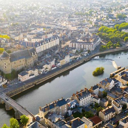 L'Atypique Hyper Centre Wifi Et Netflix Gratuit Apartment Mayenne Exterior foto